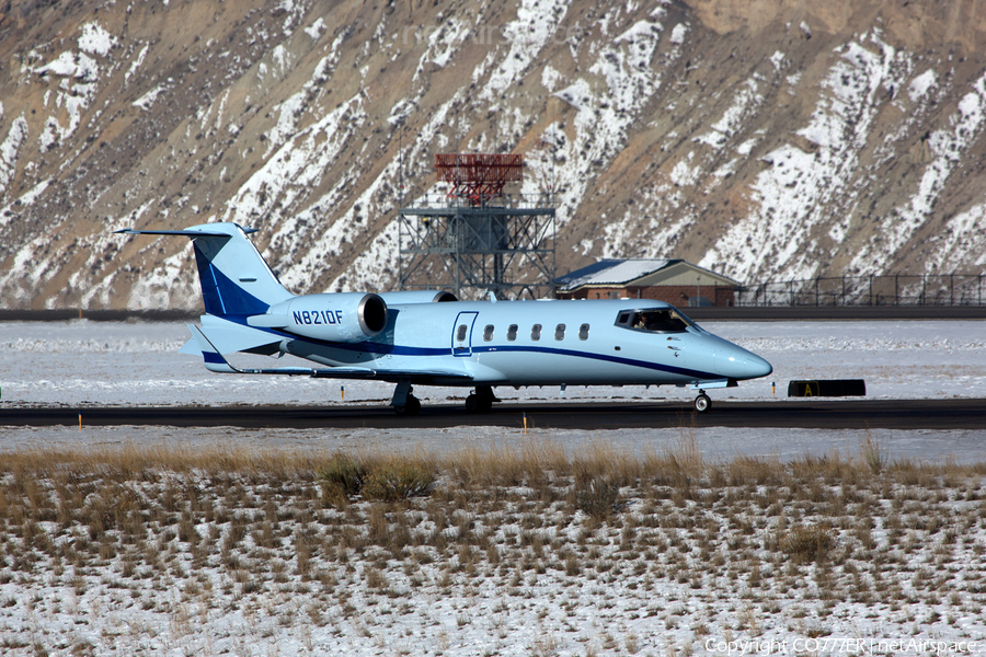 (Private) Bombardier Learjet 60 (N821DF) | Photo 94908