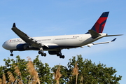 Delta Air Lines Airbus A330-323X (N821NW) at  Barcelona - El Prat, Spain