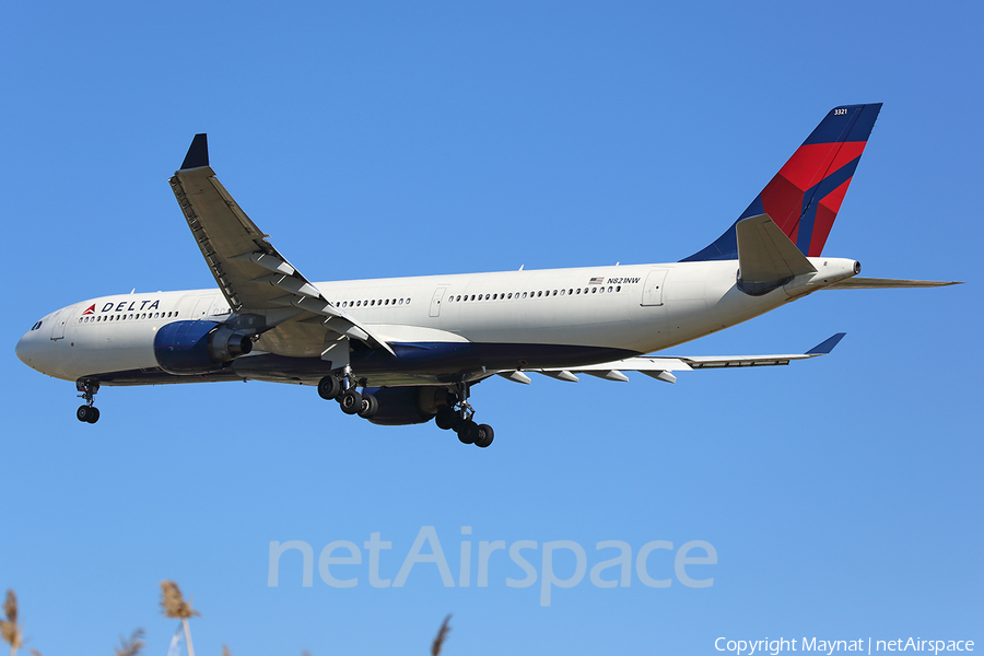 Delta Air Lines Airbus A330-323X (N821NW) | Photo 388267
