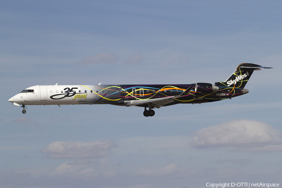 SkyWest Airlines Bombardier CRJ-900LR (N821SK) | Photo 341815