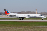 American Eagle (Envoy) Embraer ERJ-140LR (N822AE) at  Montreal - Pierre Elliott Trudeau International (Dorval), Canada