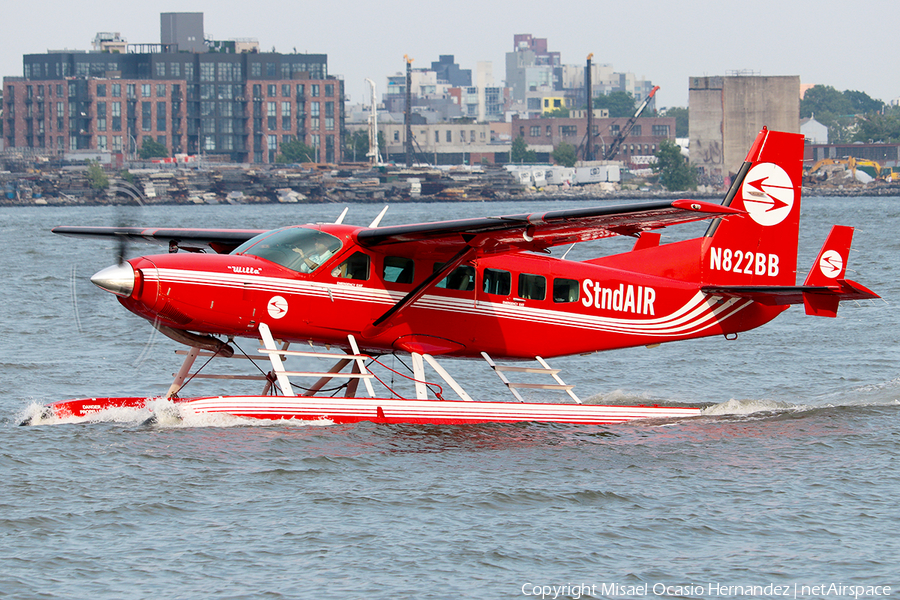 Shelter Air Charter Cessna 208 Caravan I (N822BB) | Photo 171510