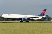 Delta Air Lines Airbus A330-302 (N822NW) at  Amsterdam - Schiphol, Netherlands