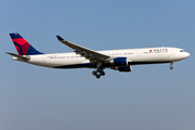 Delta Air Lines Airbus A330-302 (N822NW) at  Amsterdam - Schiphol, Netherlands