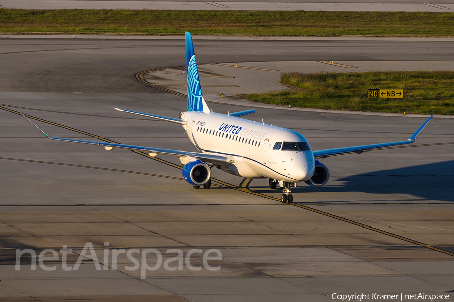 United Express (Mesa Airlines) Embraer ERJ-175LR (ERJ-170-200LR) (N82314) | Photo 677159