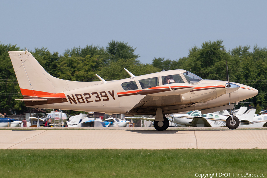 (Private) Piper PA-30-160 Twin Comanche B (N8239Y) | Photo 659714