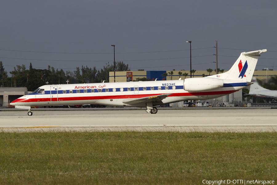 American Eagle Embraer ERJ-140LR (N823AE) | Photo 422838