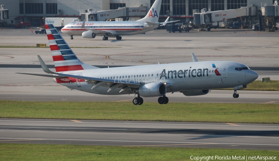 American Airlines Boeing 737-823 (N823NN) | Photo 315584