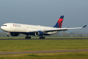 Delta Air Lines Airbus A330-302 (N823NW) at  Amsterdam - Schiphol, Netherlands