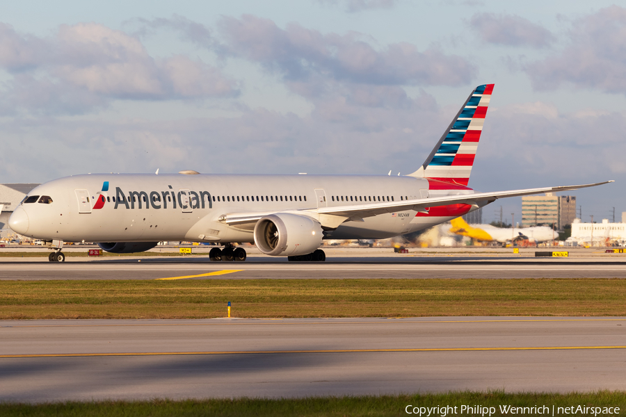 American Airlines Boeing 787-9 Dreamliner (N824AN) | Photo 560789