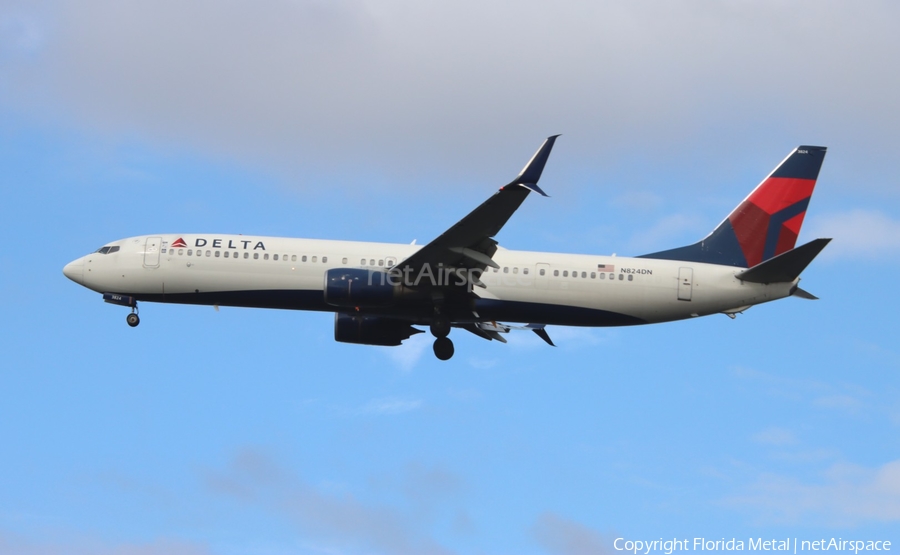 Delta Air Lines Boeing 737-932(ER) (N824DN) | Photo 672566