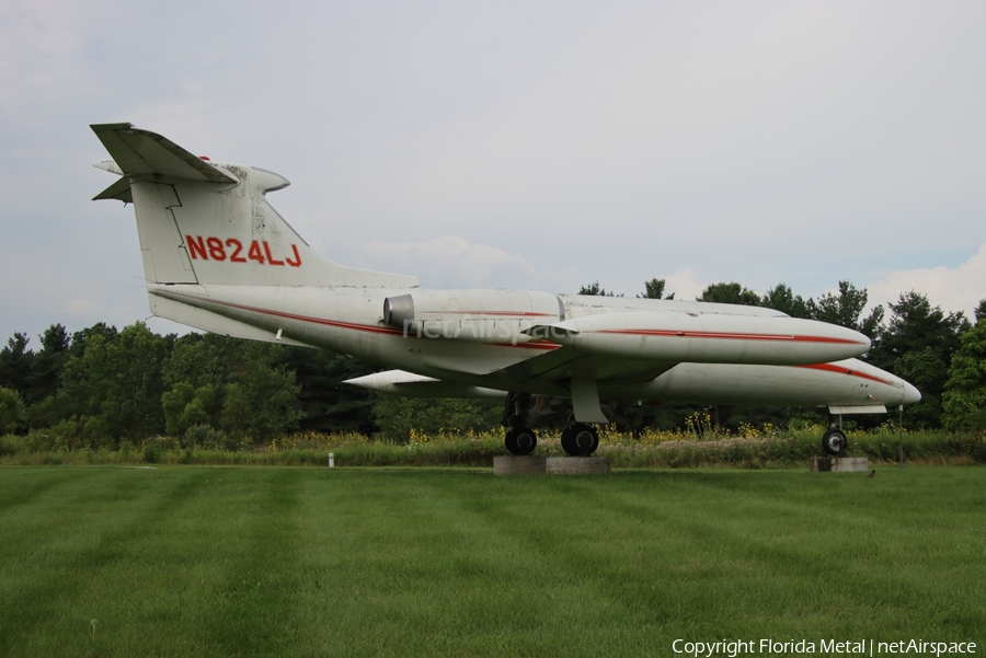 (Private) Learjet 23 (N824LJ) | Photo 672567