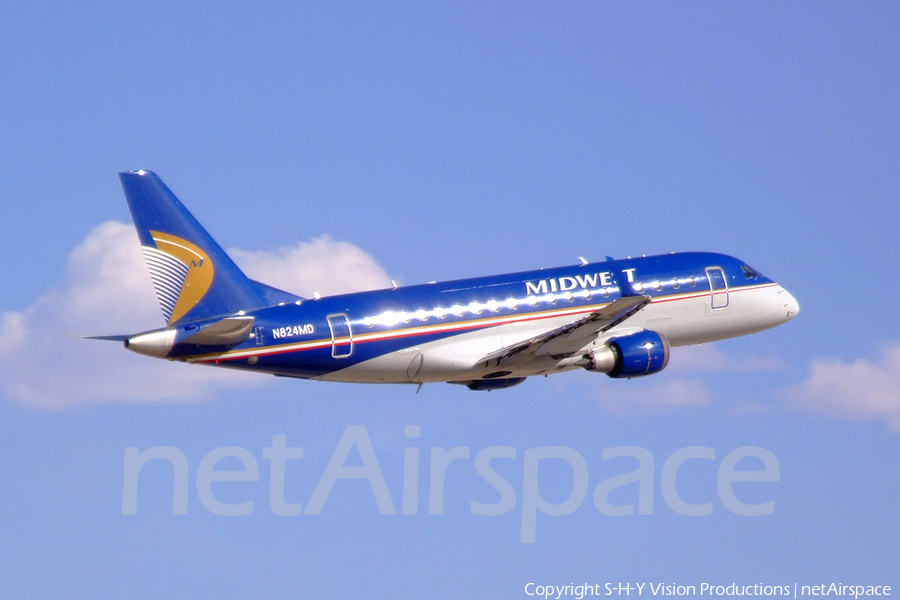 Midwest Airlines Embraer ERJ-175SU (ERJ-170-200SU) (N824MD) | Photo 11745