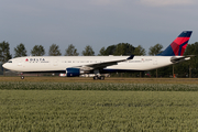 Delta Air Lines Airbus A330-302 (N824NW) at  Amsterdam - Schiphol, Netherlands