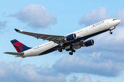 Delta Air Lines Airbus A330-302 (N824NW) at  Atlanta - Hartsfield-Jackson International, United States