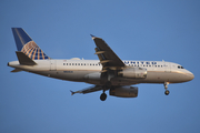 United Airlines Airbus A319-131 (N824UA) at  Denver - International, United States