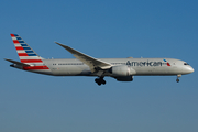 American Airlines Boeing 787-9 Dreamliner (N825AA) at  London - Heathrow, United Kingdom