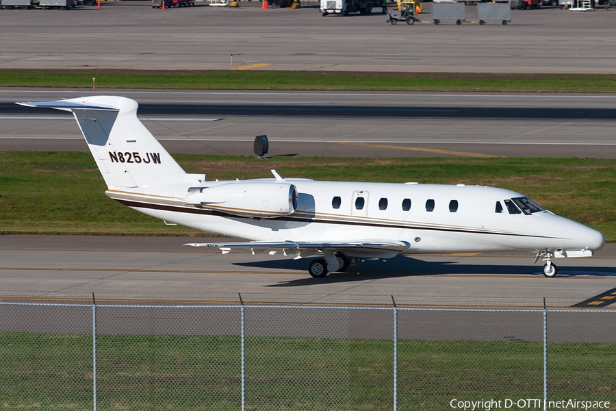 (Private) Cessna 650 Citation III (N825JW) | Photo 190091