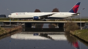 Delta Air Lines Boeing 767-432(ER) (N825MH) at  Amsterdam - Schiphol, Netherlands