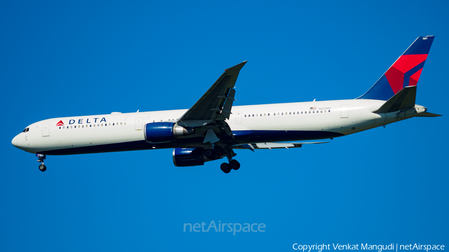 Delta Air Lines Boeing 767-432(ER) (N825MH) | Photo 193657