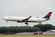 Delta Air Lines Airbus A330-302 (N825NW) at  Amsterdam - Schiphol, Netherlands