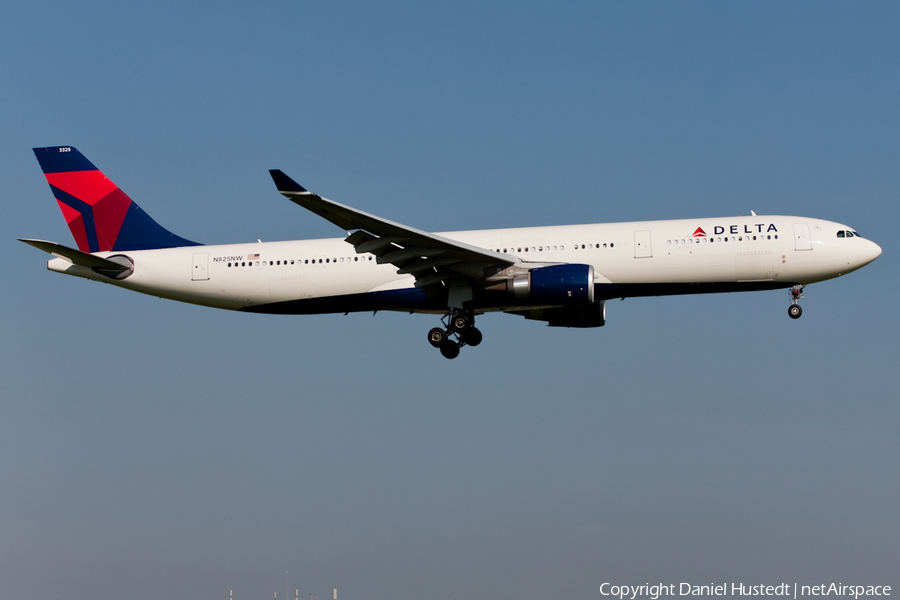 Delta Air Lines Airbus A330-302 (N825NW) | Photo 453244