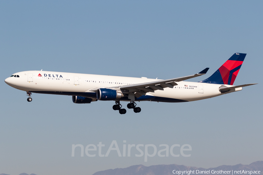 Delta Air Lines Airbus A330-302 (N825NW) | Photo 238889