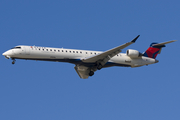 Delta Connection (SkyWest Airlines) Bombardier CRJ-900LR (N825SK) at  Houston - George Bush Intercontinental, United States