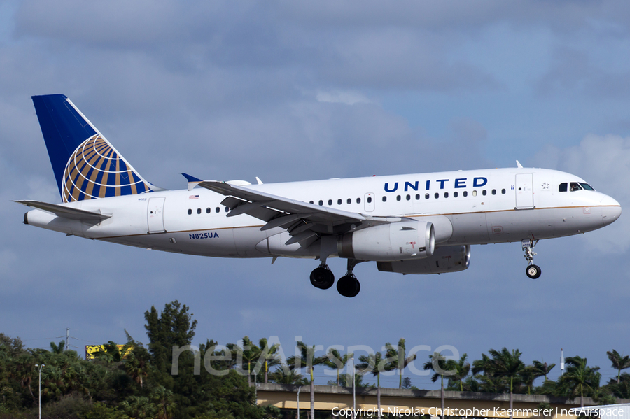United Airlines Airbus A319-131 (N825UA) | Photo 161188