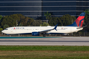 Delta Air Lines Boeing 737-932(ER) (N826DN) at  Miami - International, United States