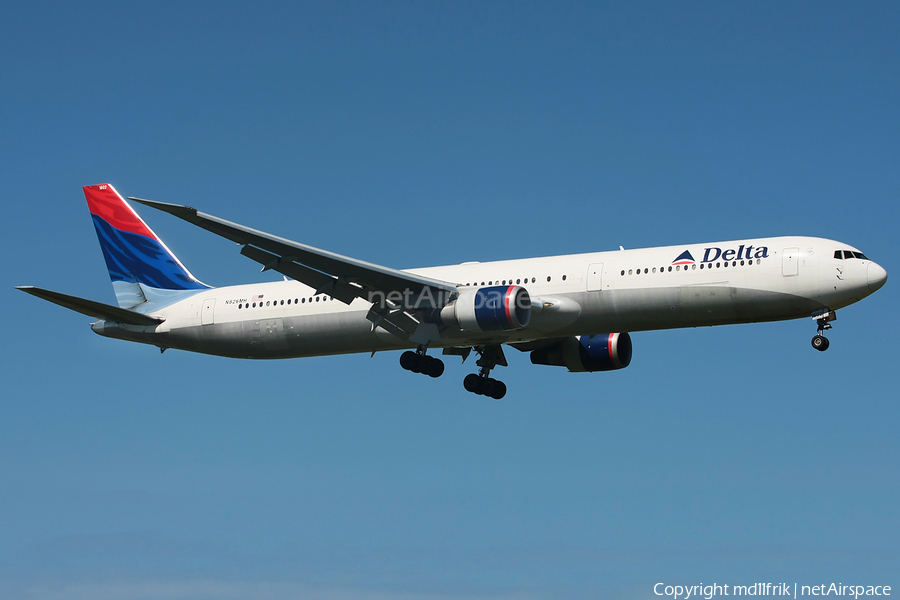 Delta Air Lines Boeing 767-432(ER) (N826MH) | Photo 373274