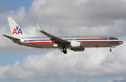 American Airlines Boeing 737-823 (N826NN) at  Miami - International, United States