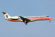 American Eagle Embraer ERJ-140LR (N827AE) at  New York - John F. Kennedy International, United States
