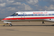 American Eagle Embraer ERJ-140LR (N827AE) at  Memphis - International, United States