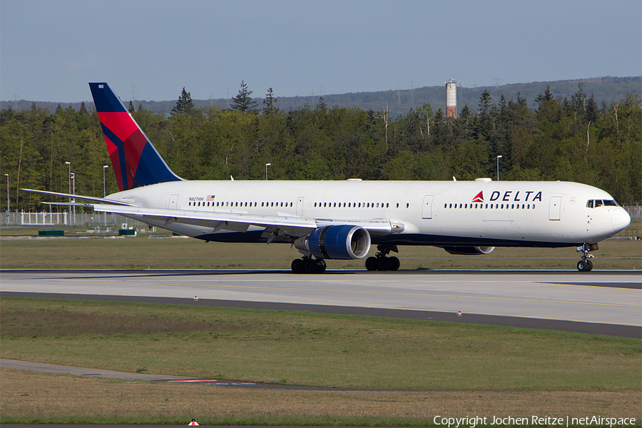 Delta Air Lines Boeing 767-432(ER) (N827MH) | Photo 107296