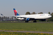 Delta Air Lines Airbus A330-302 (N827NW) at  Amsterdam - Schiphol, Netherlands