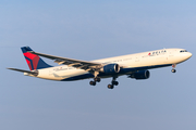 Delta Air Lines Airbus A330-302 (N827NW) at  Amsterdam - Schiphol, Netherlands