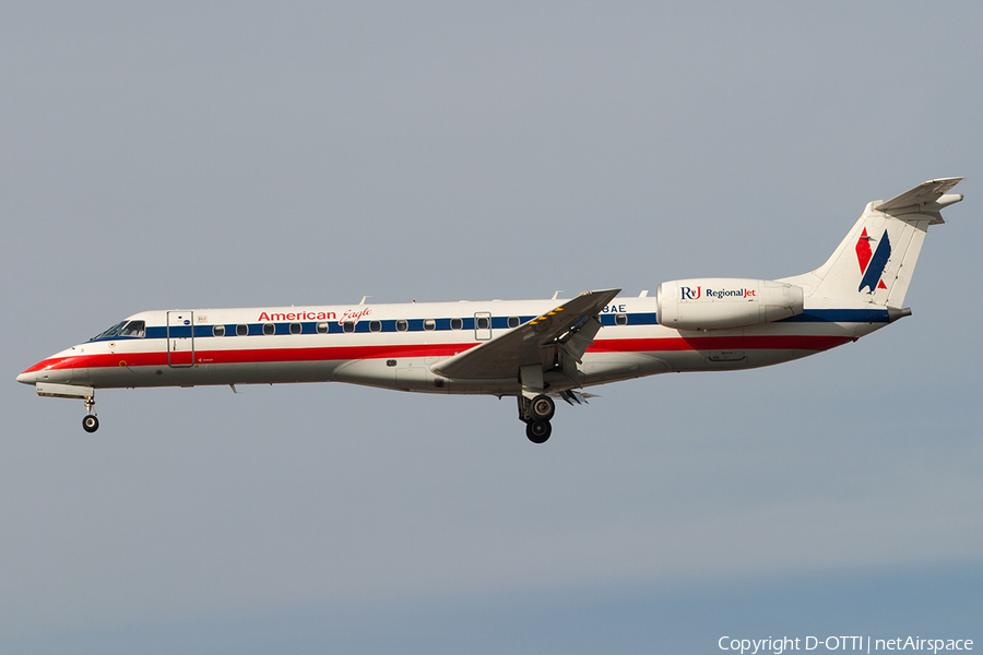 American Eagle Embraer ERJ-140LR (N828AE) | Photo 186616