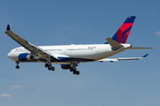 Delta Air Lines Airbus A330-302 (N828NW) at  Barcelona - El Prat, Spain