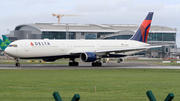 Delta Air Lines Boeing 767-432(ER) (N829MH) at  Dublin, Ireland