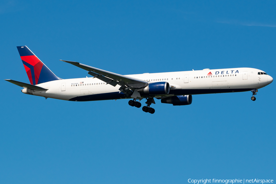 Delta Air Lines Boeing 767-432(ER) (N829MH) | Photo 587325