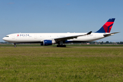 Delta Air Lines Airbus A330-202 (N829NW) at  Amsterdam - Schiphol, Netherlands