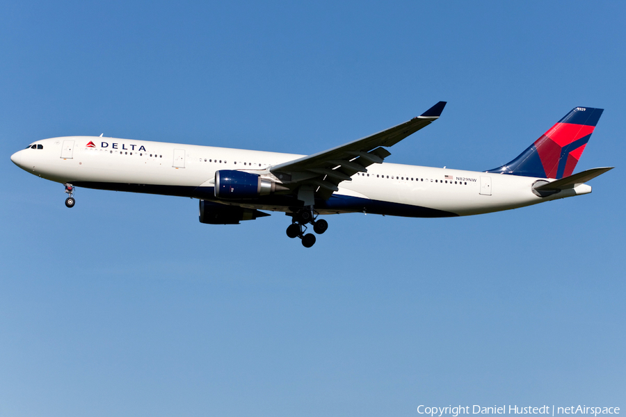 Delta Air Lines Airbus A330-202 (N829NW) | Photo 482364