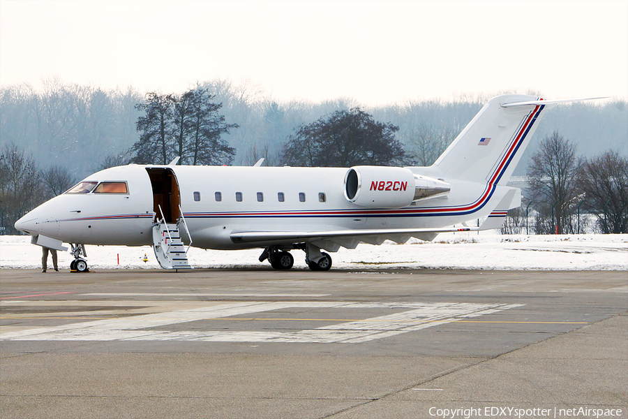 (Private) Bombardier CL-600-2B16 Challenger 604 (N82CN) | Photo 279163