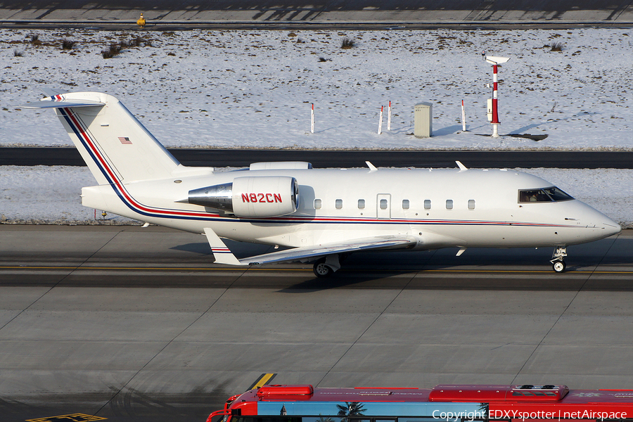 (Private) Bombardier CL-600-2B16 Challenger 604 (N82CN) | Photo 279593