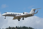 (Private) Gulfstream G-IV (G350) (N82CW) at  Kelowna - International, Canada