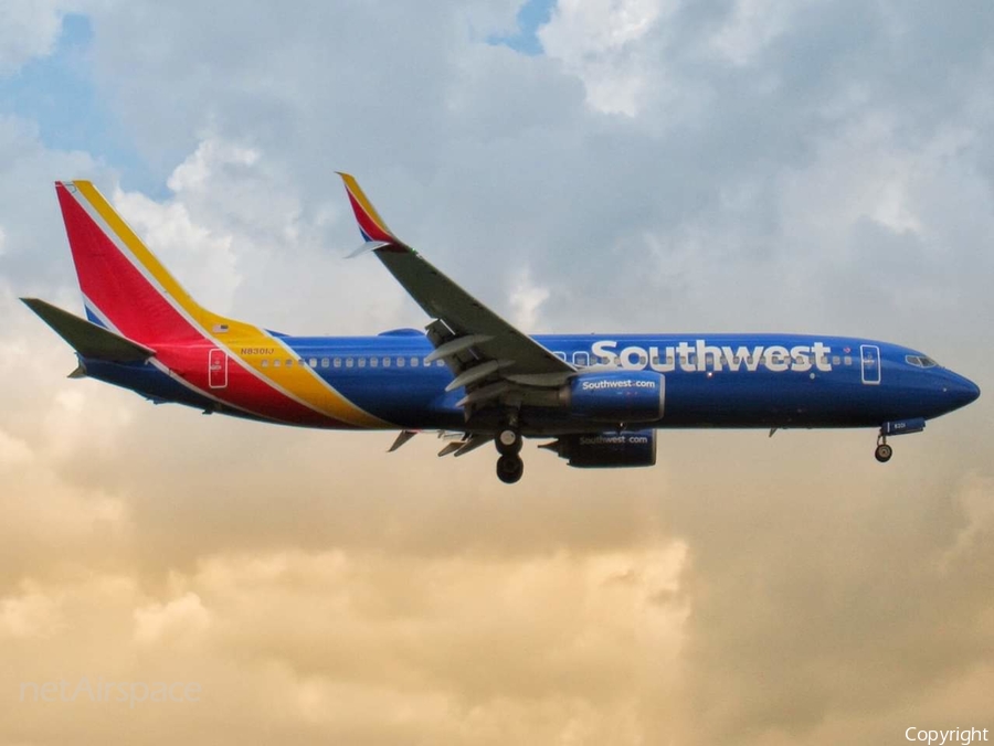 Southwest Airlines Boeing 737-8H4 (N8301J) | Photo 352026