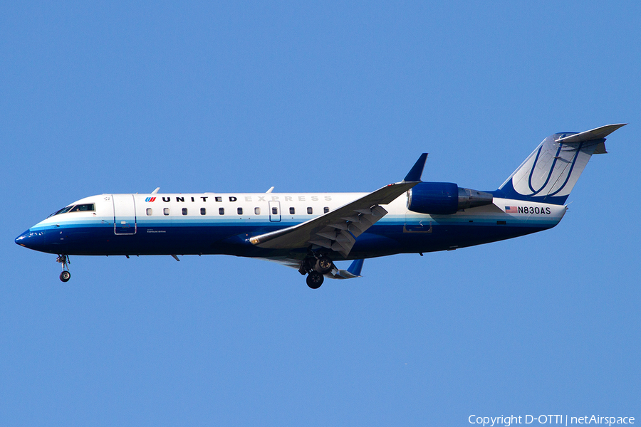 United Express (ExpressJet Airlines) Bombardier CRJ-200ER (N830AS) | Photo 386342