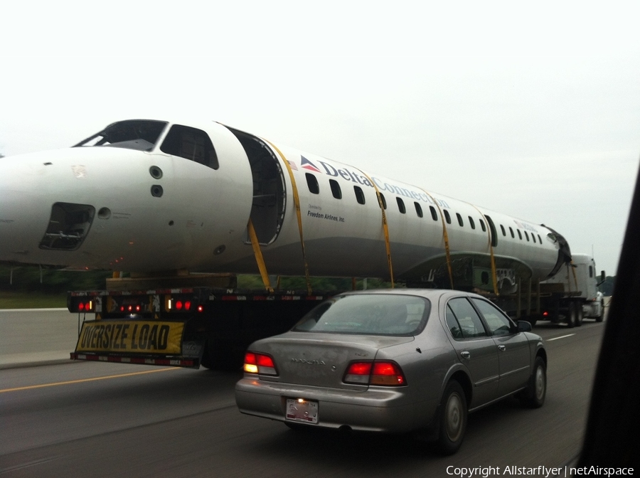 Delta Connection (Freedom Airlines) Embraer ERJ-145LR (N830MJ) | Photo 31354