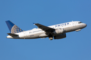 United Airlines Airbus A319-131 (N830UA) at  Houston - George Bush Intercontinental, United States